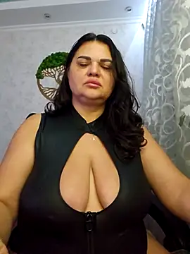 Snapshot of littleRikka chatting on 09-17-25, 07:26 littleRikka online show from 09-17-25, 07:26