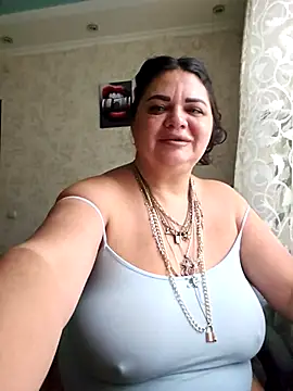 littleRikka online show from 12-19-25, 10:11