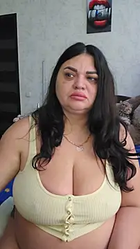 littleRikka online show from 02-02-26, 08:13