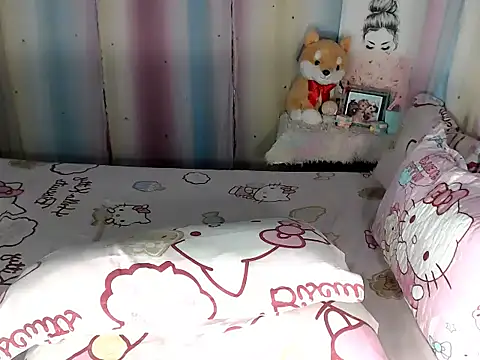 Snapshot of hersheykisses07 chatting on 12-04-25, 03:27 hersheykisses07 online show from 12-04-25, 03:27