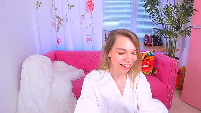 Snapshot of The_Deep_Passion chatting on 02-26-25, 08:04 The Deep Passion online show from 02-26-25, 08:04