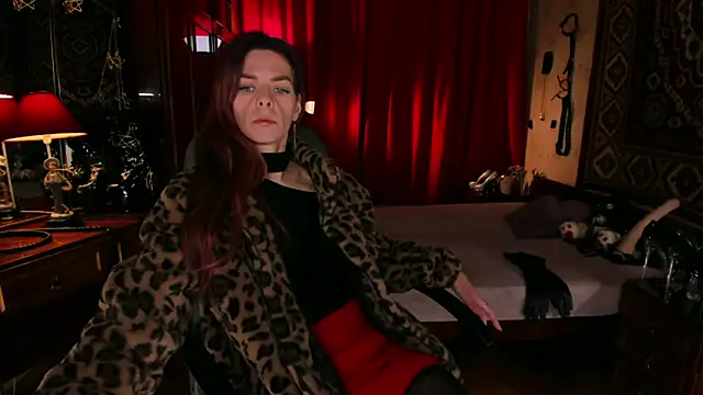 Snapshot of MargoTigress chatting on 02-13-26, 10:22 MargoTigress online show from 02-13-26, 10:22