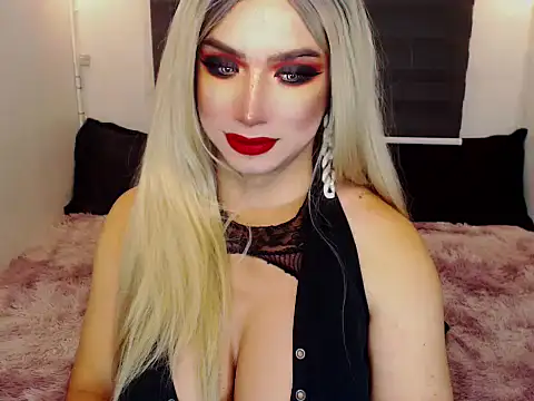 Snapshot of HugeCockDominantXxX chatting on 04-18-26, 07:07 HugeCockDominantXxX online show from 04-18-26, 07:07