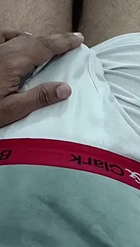 Babyucum4me online show from 12-25-24, 05:05