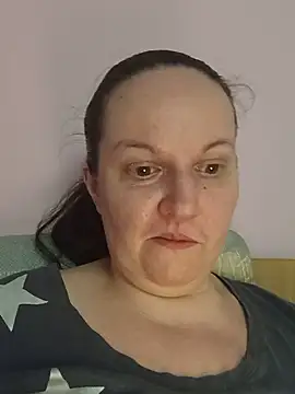 BustyLadyAlma online show from 06-21-26, 06:38