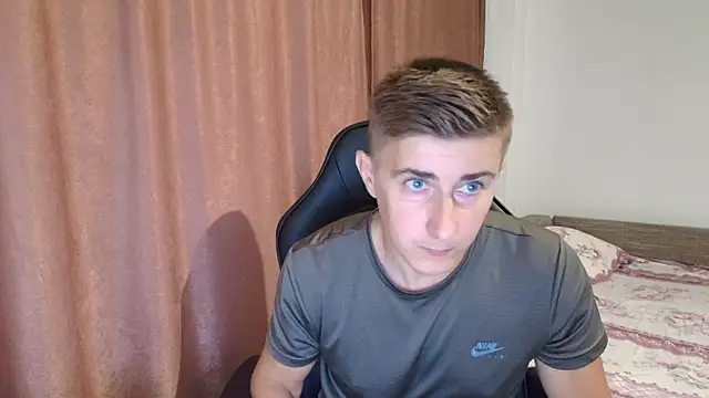 Todhorny9873 online show from 02-17-25, 08:30