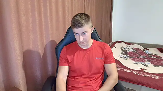 Todhorny9873 online show from 03-03-25, 06:37