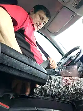 Snapshot of sarpe4 chatting on 10-08-25, 11:30 sarpe4 online show from 10-08-25, 11:30