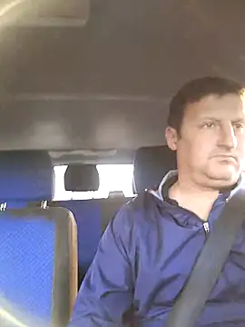 Snapshot of sarpe4 chatting on 11-25-25, 01:22 sarpe4 online show from 11-25-25, 01:22