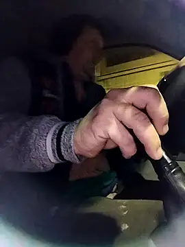 Snapshot of sarpe4 chatting on 12-16-25, 04:28 sarpe4 online show from 12-16-25, 04:28