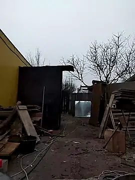 Snapshot of sarpe4 chatting on 12-22-25, 07:16 sarpe4 online show from 12-22-25, 07:16