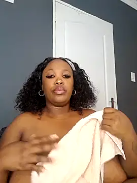 SWEETDOLLY29XX online show from 04-29-26, 08:18