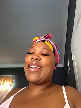 Snapshot of SWEETDOLLY29XX chatting on 06-29-26, 11:21 SWEETDOLLY29XX online show from 06-29-26, 11:21
