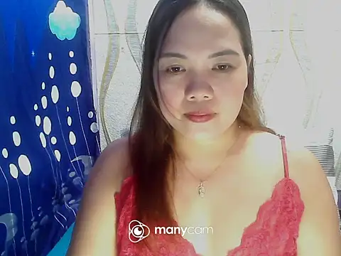 BURBERRY69 online show from 09-10-25, 03:50