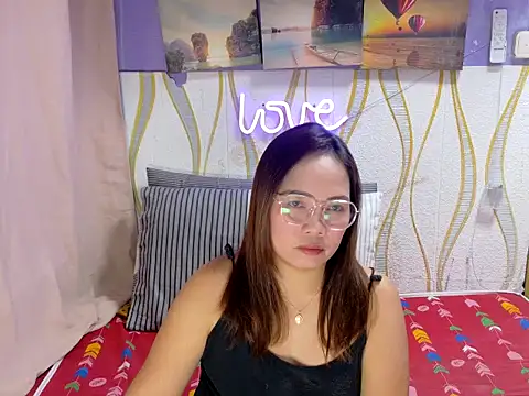 BURBERRY69 online show from 03-14-26, 10:53