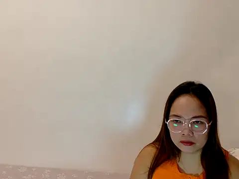 BURBERRY69 online show from 05-14-26, 11:06