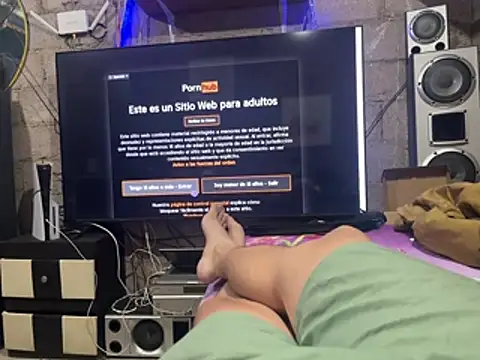 Snapshot of maudarks chatting on 02-12-26, 06:08 maudarks online show from 02-12-26, 06:08