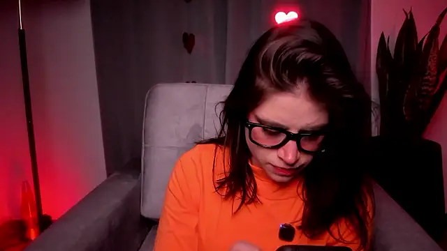 HazelKush online show from 02-10-26, 10:58