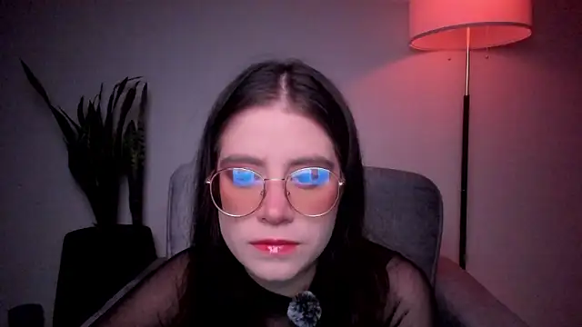 HazelKush online show from 03-12-26, 09:32