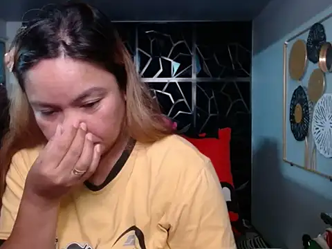 ambersmile online show from 09-22-25, 10:23