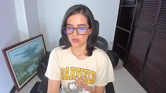 Snapshot of mia_collins_x chatting on 12-04-25, 08:50 mia collins x online show from 12-04-25, 08:50