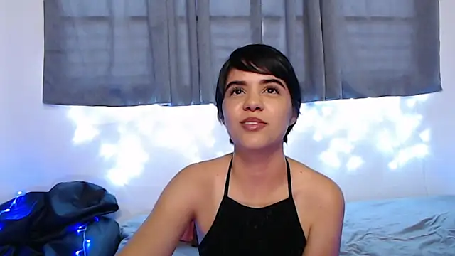 Snapshot of mia_collins_x chatting on 03-04-26, 07:09 mia collins x online show from 03-04-26, 07:09