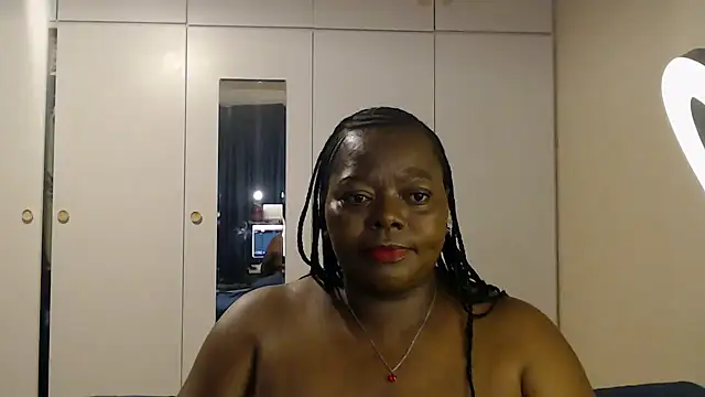 MatureBoobsDiva online show from 10-12-25, 07:02