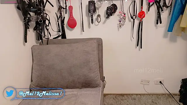 Snapshot of mel12meli chatting on 10-21-25, 08:42 mel12meli online show from 10-21-25, 08:42