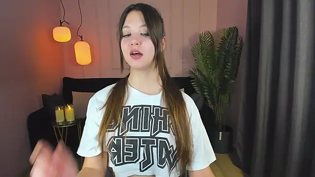 ElizaMild online show from 12-15-24, 04:48