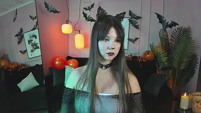 ElizaMild online show from 10-30-25, 01:34