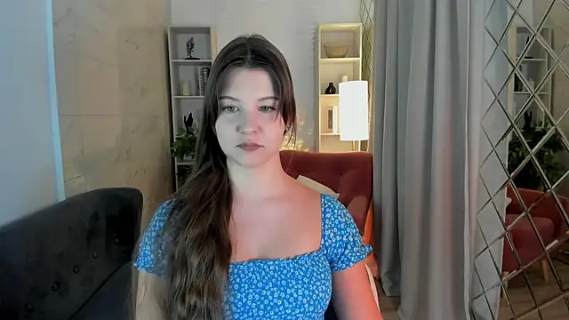 Snapshot of ElizaMild chatting on 12-05-25, 01:20 ElizaMild online show from 12-05-25, 01:20