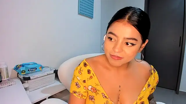 Naiara sex online show from 03-01-25, 01:11