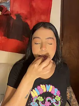 Naiara sex online show from 07-11-26, 03:09