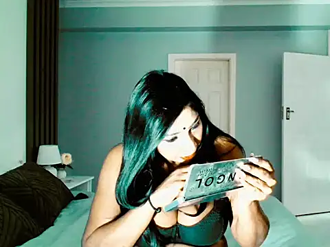 apishkagalmon online show from 04-28-26, 05:23