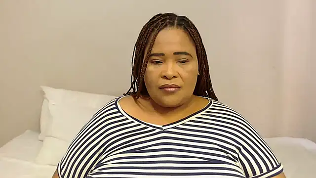 Snapshot of zandile chatting on 09-09-25, 07:52 zandile online show from 09-09-25, 07:52