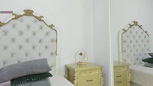 Snapshot of Princsgirl_ chatting on 09-18-25, 07:38 Princsgirl online show from 09-18-25, 07:38