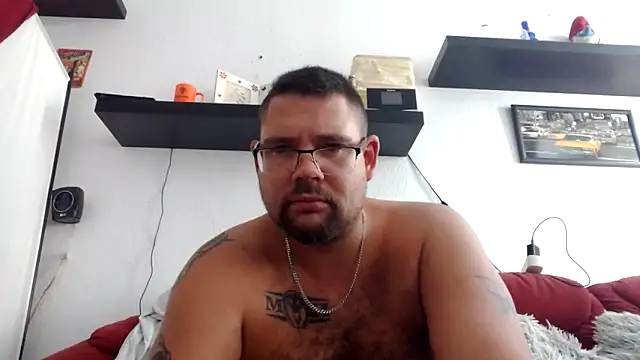 Snapshot of sexykevin17cm chatting on 09-11-25, 11:32 sexykevin17cm online show from 09-11-25, 11:32