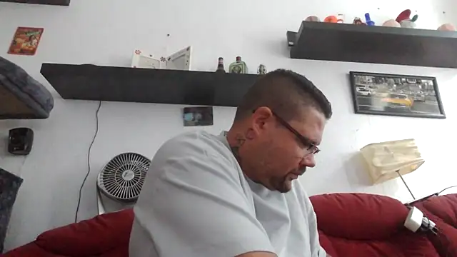 Snapshot of sexykevin17cm chatting on 10-16-25, 02:29 sexykevin17cm online show from 10-16-25, 02:29