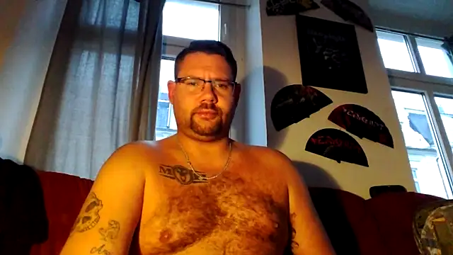 Snapshot of sexykevin17cm chatting on 11-19-25, 03:12 sexykevin17cm online show from 11-19-25, 03:12