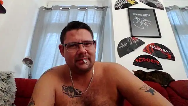 Snapshot of sexykevin17cm chatting on 01-15-26, 03:38 sexykevin17cm online show from 01-15-26, 03:38