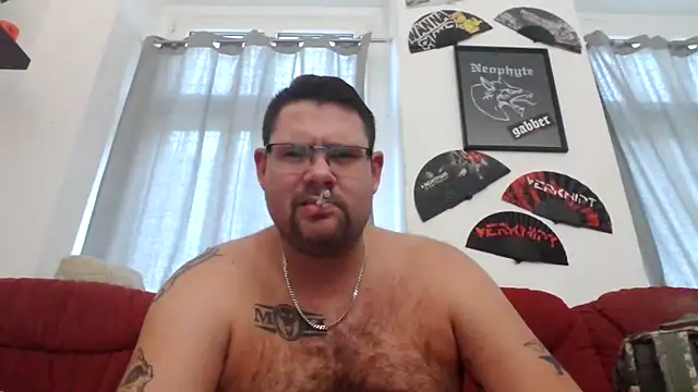 Snapshot of sexykevin17cm chatting on 02-16-26, 02:13 sexykevin17cm online show from 02-16-26, 02:13