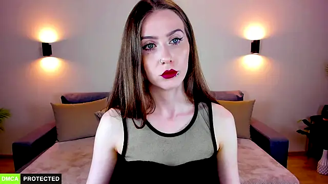 TheWoman   online show from 10-27-25, 07:07