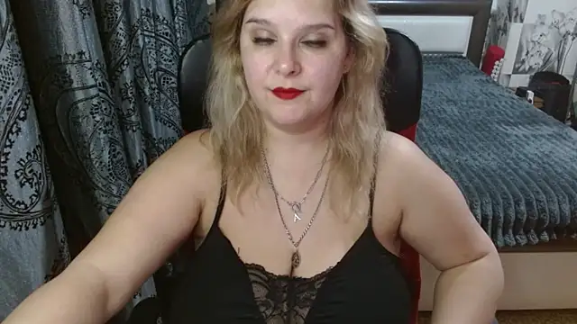 Snapshot of Boolochka chatting on 02-06-26, 08:34 Boolochka online show from 02-06-26, 08:34