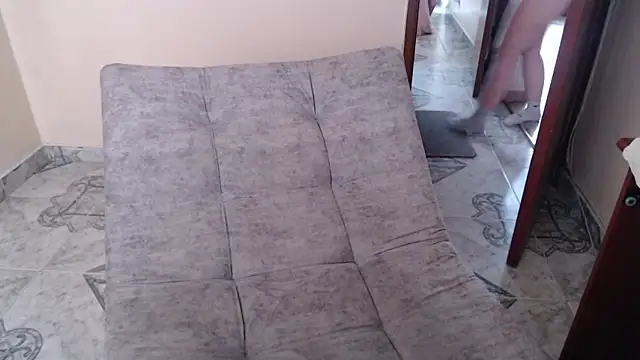 Snapshot of antara_hotgirl chatting on 12-22-25, 09:01 antara hotgirl online show from 12-22-25, 09:01