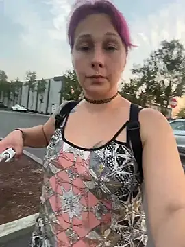 Snapshot of Babii_Nova chatting on 07-21-26, 03:31 Babii Nova online show from 07-21-26, 03:31