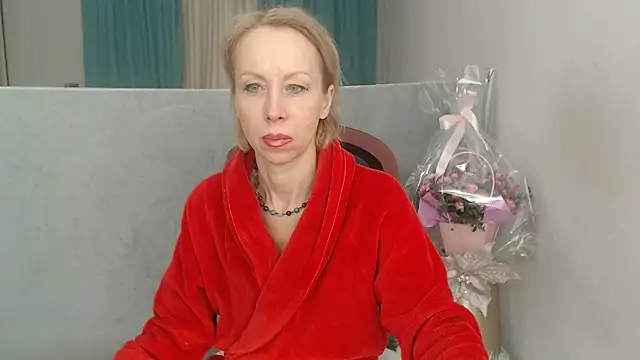 LuxuryNika online show from 02-05-26, 05:39