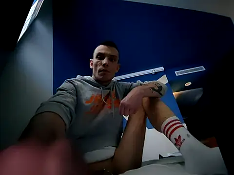 Snapshot of malpka25 chatting on 10-03-25, 12:35 malpka25 online show from 10-03-25, 12:35