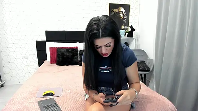 Heidix online show from 07-22-26, 03:20