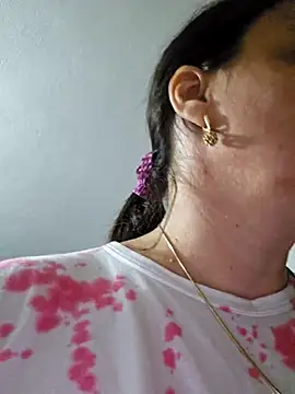 IsabelleCraft online show from 03-02-26, 05:20