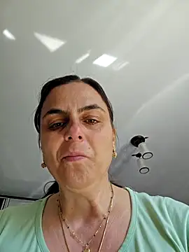 IsabelleCraft online show from 04-25-26, 08:28